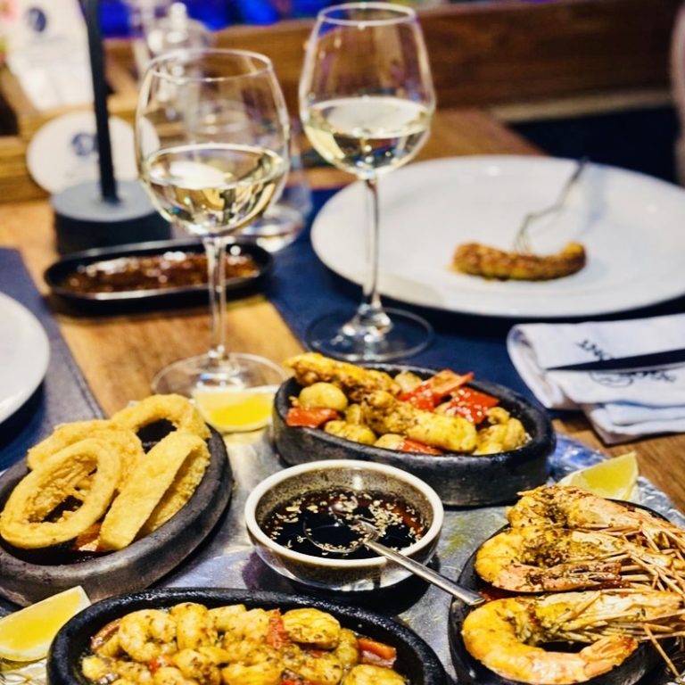 seafood-platter-rooftop-restaurant-sultanahmet-istanbul.jpg.jpg